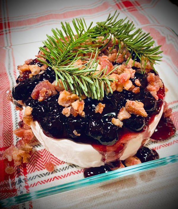 Brie fondant à la confiture de bleuets - La ferme des cent acres