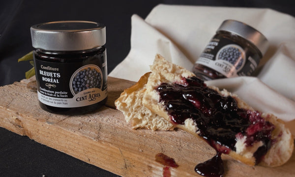 Les accords gagnants entre notre confiture bleuets boréal et le fromage! - La ferme des cent acres